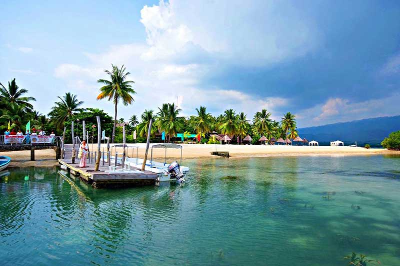 Badian Island Resort and Spa Hotel